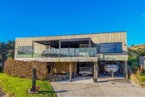 12 Te Mata Drive, Te Mata, Thames