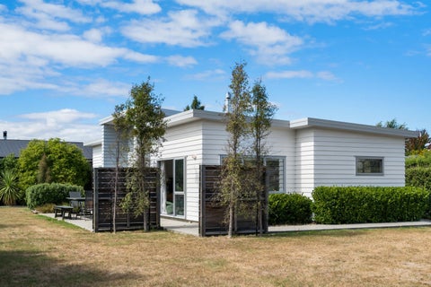 3 Finch Street, Albert Town, Wanaka