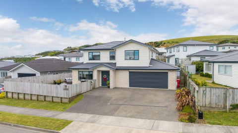 77 Grenada Drive, Grenada Village, Wellington