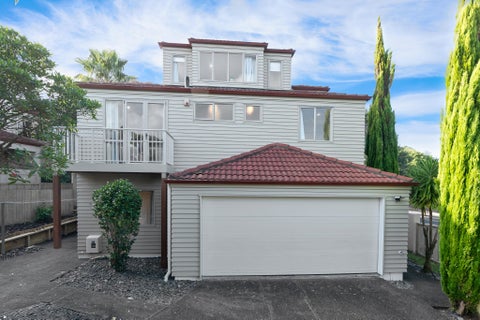11 Belle Verde Drive, Sunnynook, Auckland