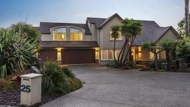 25 Anaheim Boulevard, Shamrock Park, Auckland