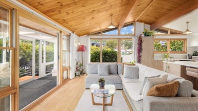 2 WAKATU AVENUE, Moncks Bay, Christchurch
