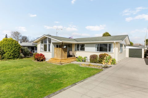 96 Browning Street, Leamington, Cambridge