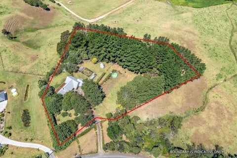 1556 South Head Road, Helensville