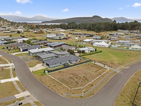 156 Parekaawa Drive, Motuoapa, Motuoapa