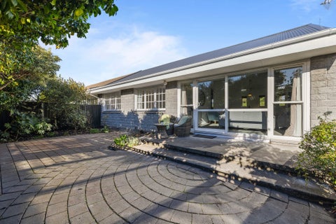 2/75 Garreg Road, Bryndwr, Christchurch