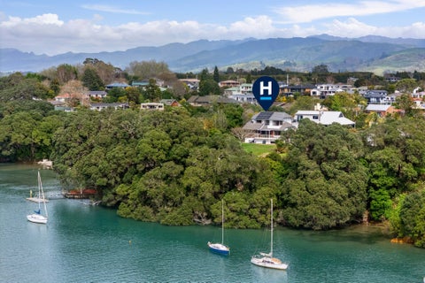 20 Giles Way, Tanners Point, Katikati