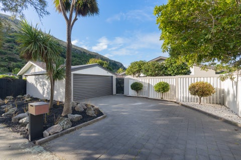 5 Cascade Place, Sumner, Christchurch