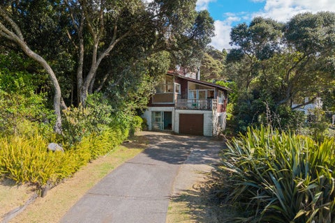 18 Glenelg Road, Red Beach, Whangaparāoa