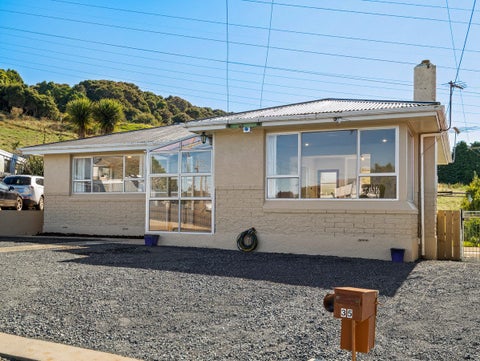 35 Stephen Street, Halfway Bush, Dunedin