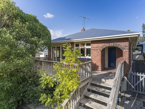 8 Galloway Street, Mornington, Dunedin