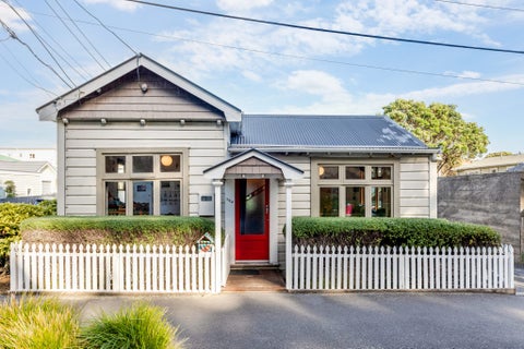 152 Russell Terrace, Berhampore, Wellington