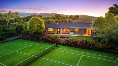 122 Parker Road, Oratia, Auckland