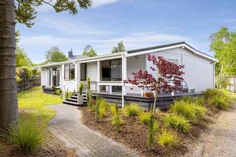 4 Kathleen Place, Rainbow Point, Taupo
