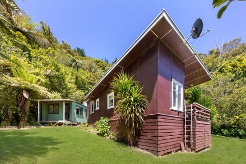19 Tombleson Road, LAKE ROTOMA, ROTORUA