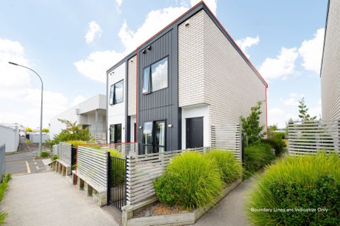 2/1 Vialou Street, Hamilton Central, Hamilton