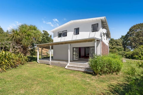 134 Bowen Road, Eketahuna