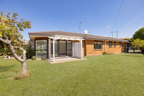 Image 1 of 1