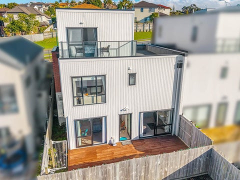 32 Waihou Crescent, Albany Heights, Auckland