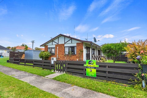 37 Lloyd Street, Parkvale, Tauranga