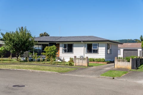 4 Anita Grove, Riverdale, Gisborne