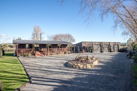 23B Front Miranda Road, Thames