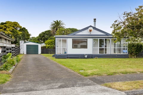 8 Ponderosa Place, Opunake