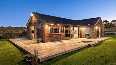 152 Highway 22, Tuakau