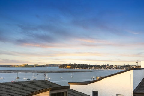 1/22 Falstaff Place, Half Moon Bay, Auckland