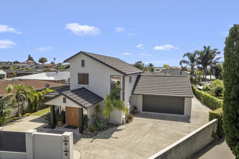 5A Carol Place, Otumoetai, Tauranga