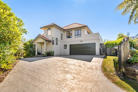 181 Tirohanga Road, Tirohanga, Lower Hutt