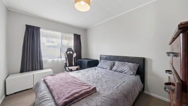 2/80 Kenderdine Road, Papatoetoe, Auckland