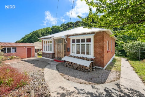 Image 1 of 1