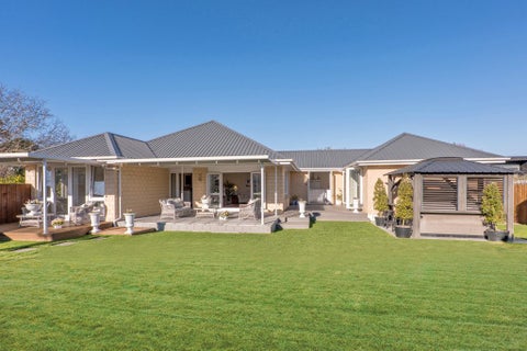 105A Aorangi Road, Bryndwr, Christchurch