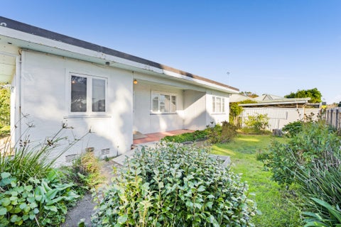 359 Saint Aubyn Street, Moturoa, New Plymouth