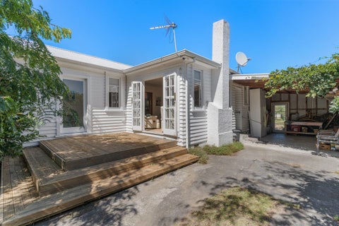 10 Moreton Road, Carterton