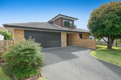 9 Thornbill Rise, Unsworth Heights, Auckland