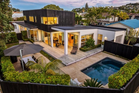 52 Walton Street, Red Beach, Red Beach