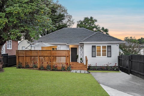 1/8 Hillsborough Road, Hillsborough, Auckland