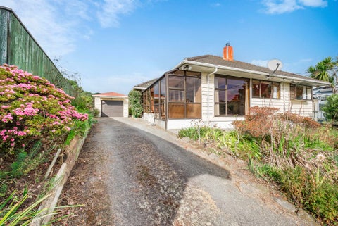 88 Glen Road, Raumati South, Paraparaumu