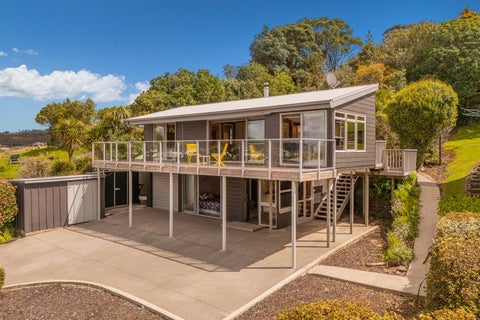 3 Puketitiro Place, Wharekaho, Whitianga