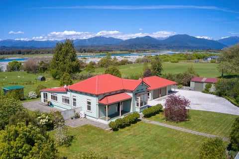 59 Back Creek Road, Hokitika