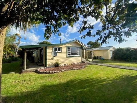 4250 State Highway 7, Blackball