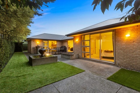 9 Tawa Place, Parklands, Christchurch