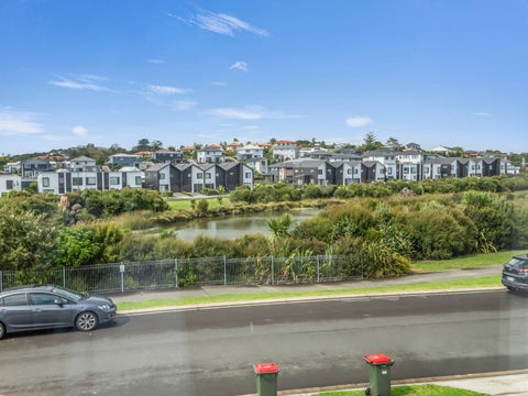 18 Owen Chapman Drive, Red Beach, Red Beach