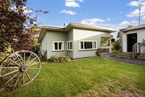 6 The Terrace, Warrington, Waikouaiti