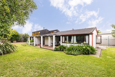 1007A Caroline Road, Mayfair, Hastings