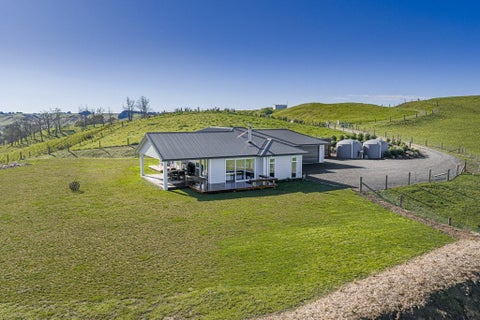 4483 State Highway 50, MARAEKAKAHO