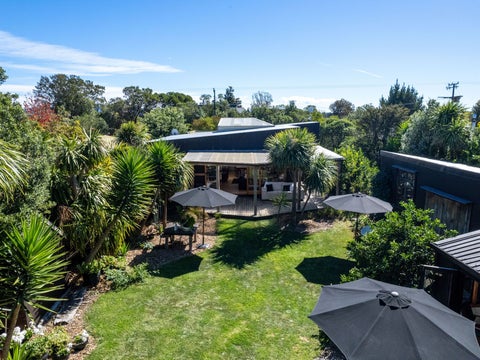 132 Barnett Avenue, Best Island, Richmond