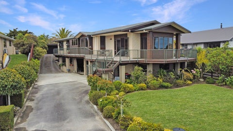 10 Gilbert Road, Paroa, Greymouth